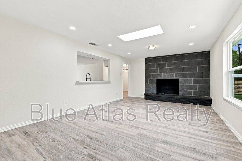 House for rent at 6008 Golden Gate Dr, Dallas, TX 75241