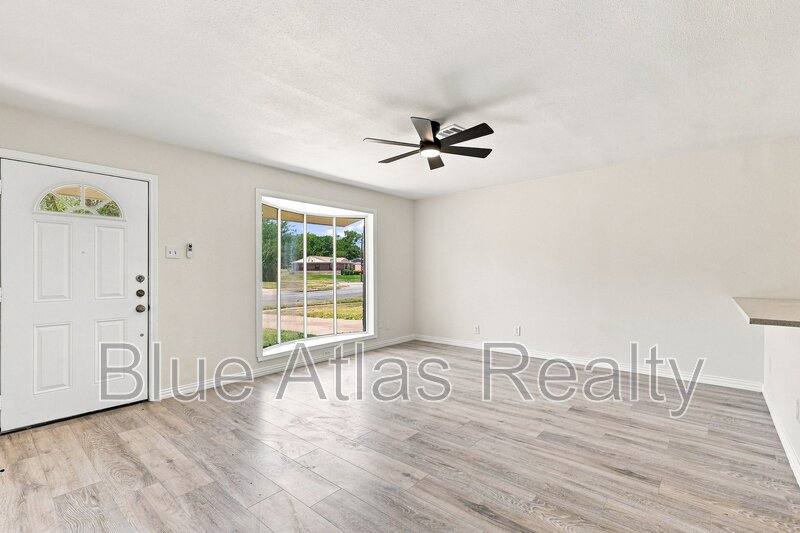 House for rent at 6008 Golden Gate Dr, Dallas, TX 75241