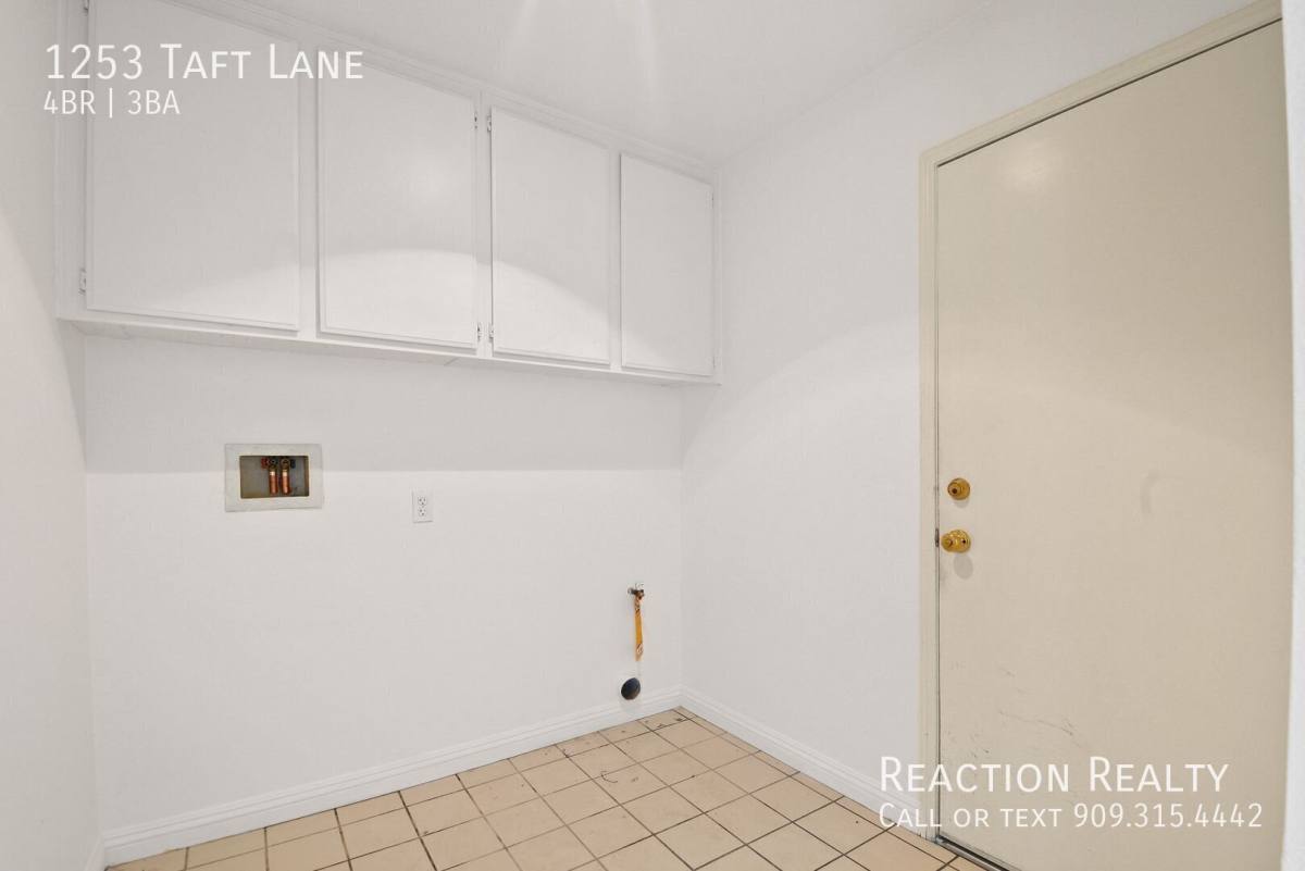 House for rent at 1253 Taft Lane, Corona, CA 92881