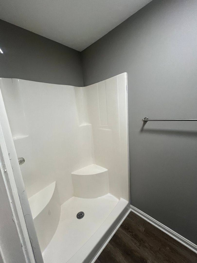 Apartment for rent at Edgewood Garden, 114-118 Edgewood Dr, Elizabethtown, KY 42701