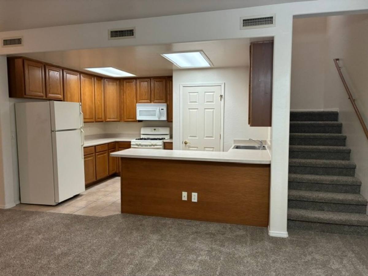 Condo for rent at 1119 Leaf Lane, Prescott, AZ 86305