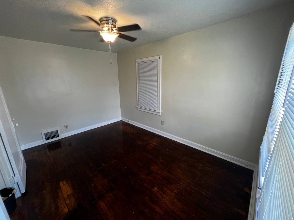 Apartment for rent at 1320 Broad Blvd #2, Cuyahoga Falls, OH 44223