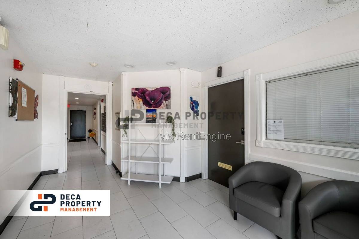 Apartment for rent at 4020 Lindell Blvd #215, Saint Louis, MO 63108
