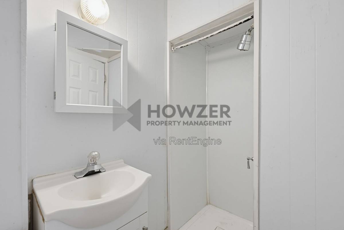 Apartment for rent at 109 Green St #9, Brockton, MA 02301