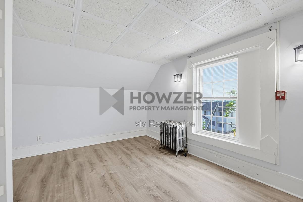 Apartment for rent at 109 Green St #9, Brockton, MA 02301