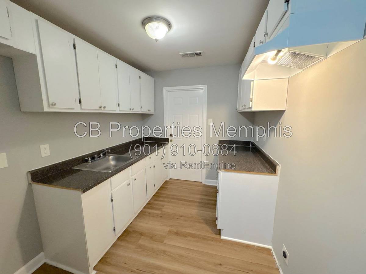 Apartment for rent at 1745 Edward Ave, Memphis, TN 38107