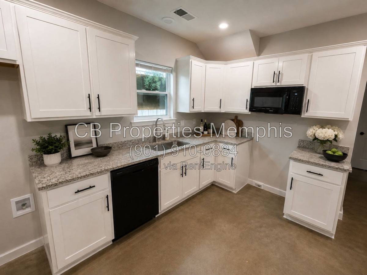 House for rent at 873 Decatur St, Memphis, TN 38107