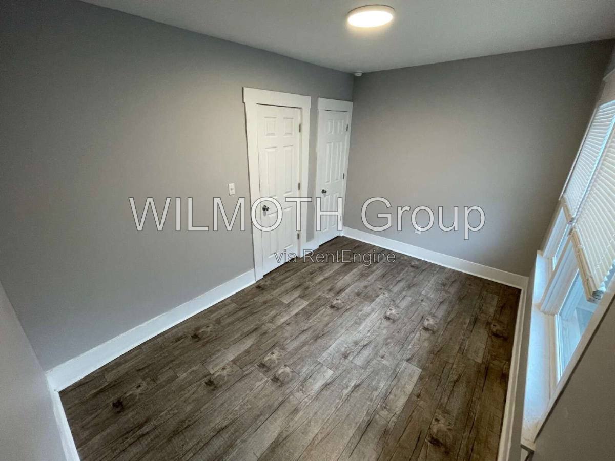 Apartment for rent at 129 W Hendricks St #4, Shelbyville, IN 46176