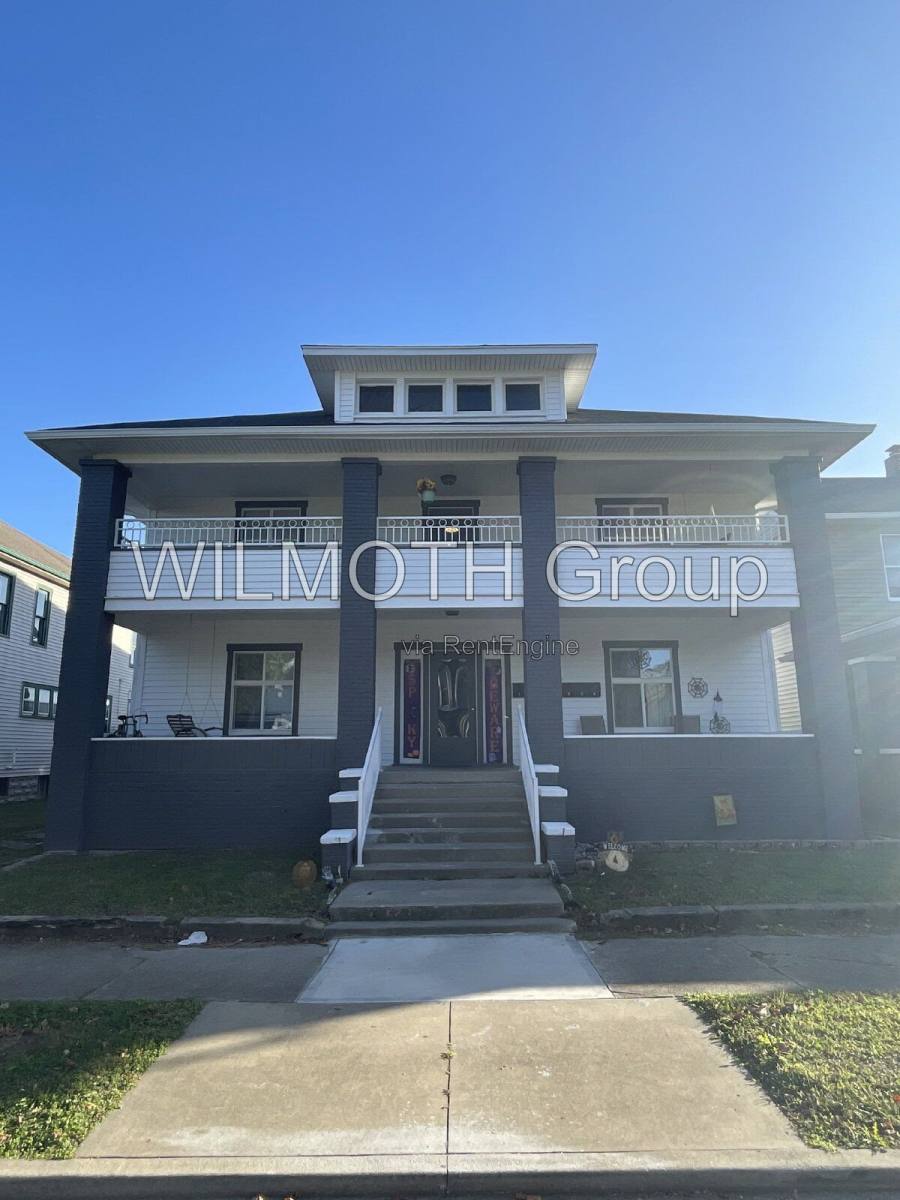 Apartment for rent at 129 W Hendricks St #4, Shelbyville, IN 46176
