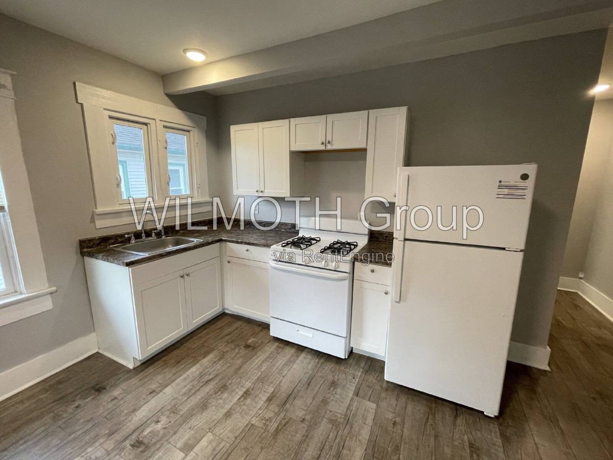 Apartment for rent at 129 W Hendricks St #4, Shelbyville, IN 46176