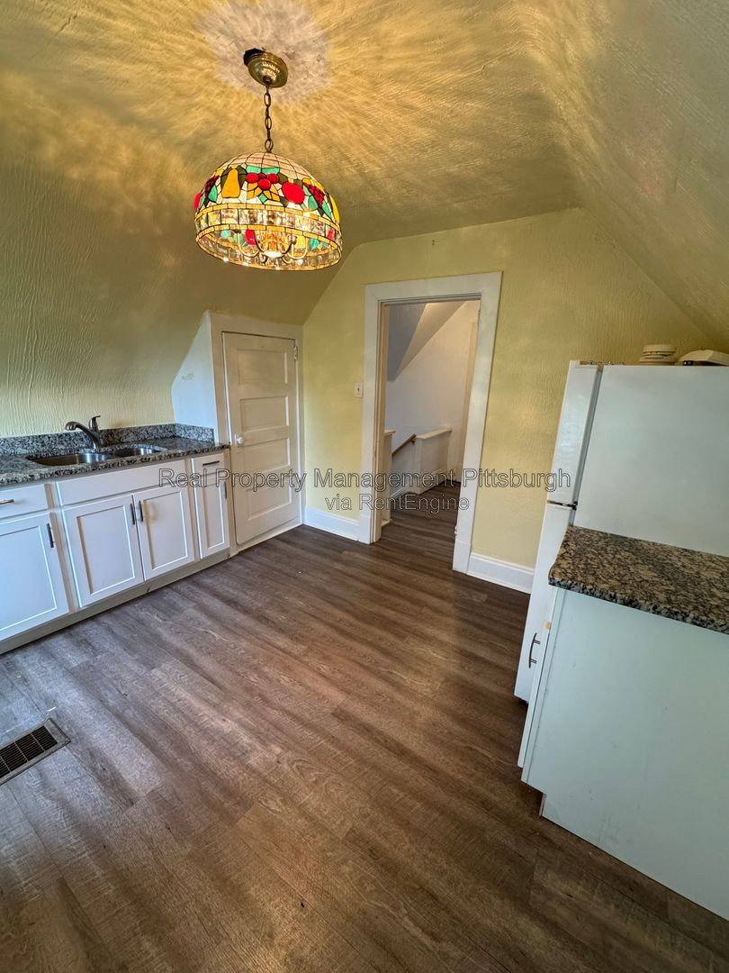 Apartment for rent at 1217 McNeilly Ave #2, Pittsburgh, PA 15216