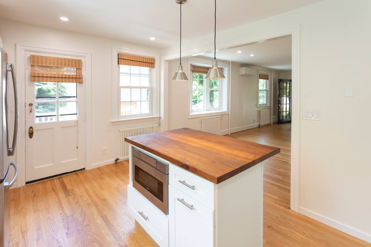 Townhouse for rent at 444 Saint Davids Ave, Wayne, PA 19087