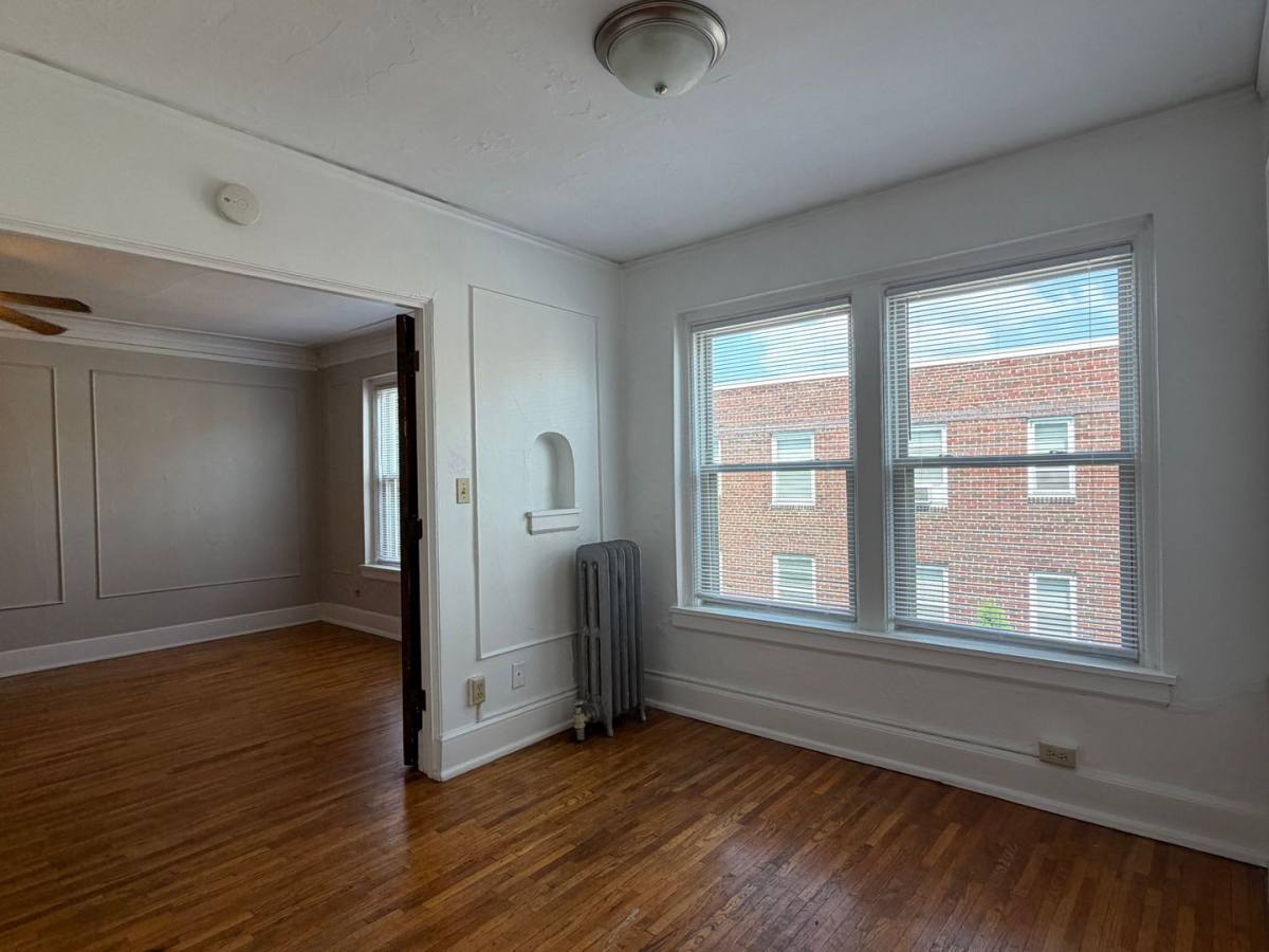 Apartment for rent at 1967 Grand Ave, St. Paul, MN 55105