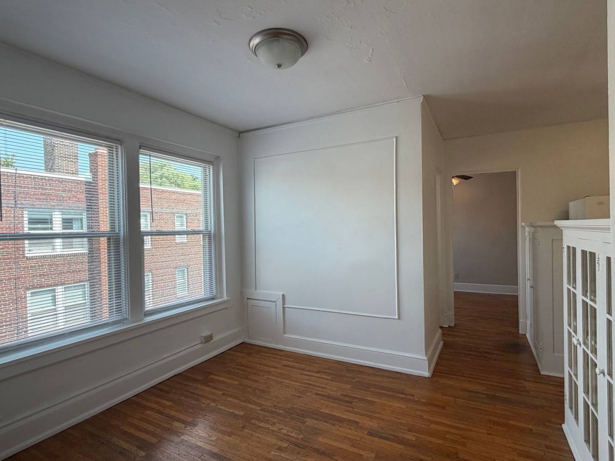 Apartment for rent at 1967 Grand Ave, St. Paul, MN 55105