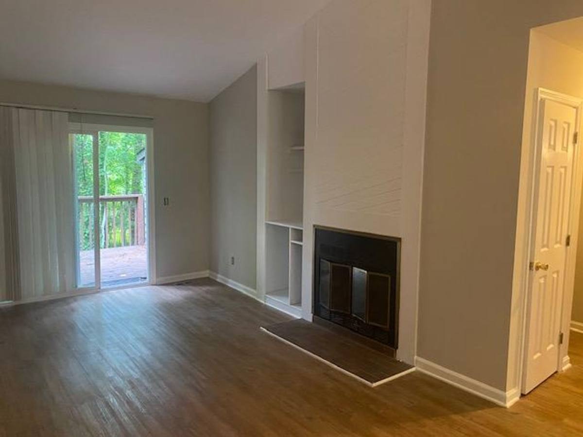 House for rent at 909-C W Chatham St, Cary, NC 27511