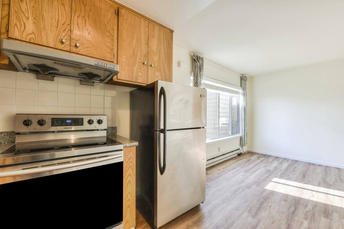 Apartment for rent at 326 32nd Ave, San Francisco, CA 94121