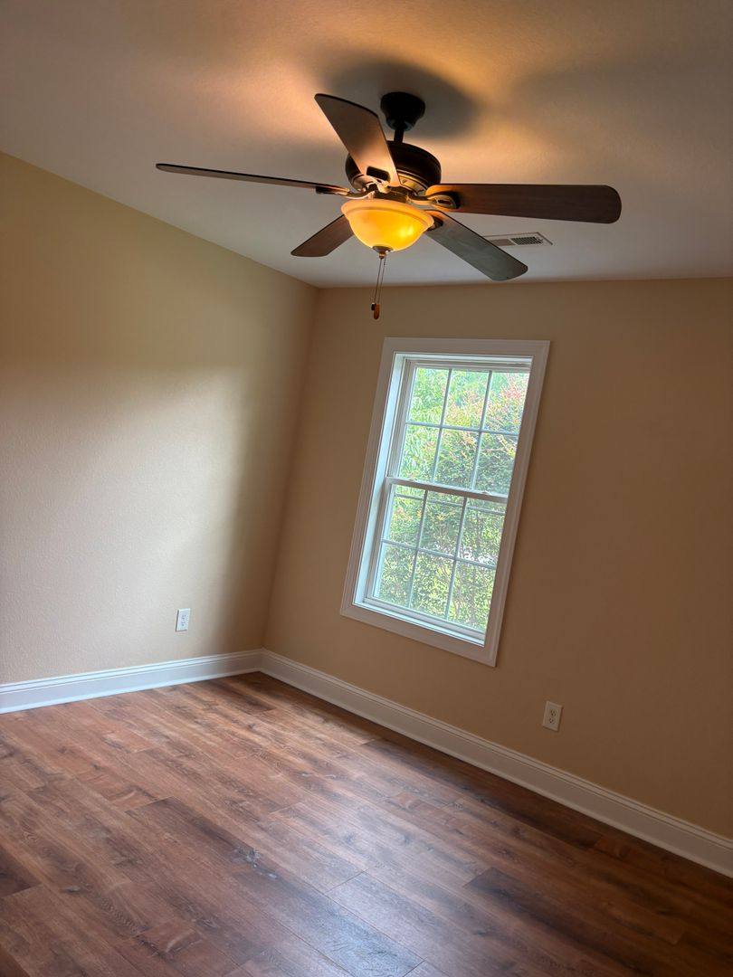 House for rent at 124 Deerfield Lane, Aydlett, NC 27916