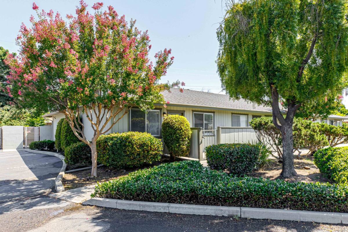 Apartment for rent at 1229 W Roseburg Ave, Modesto, CA 95350