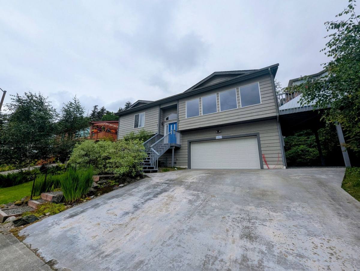House for rent at 2981 Foster Ave, Juneau, AK 99801