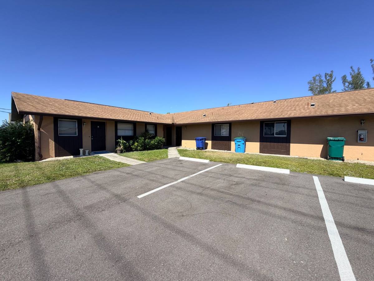 Apartment for rent at 829 Gleason Parkway, Cape Coral, FL 33914