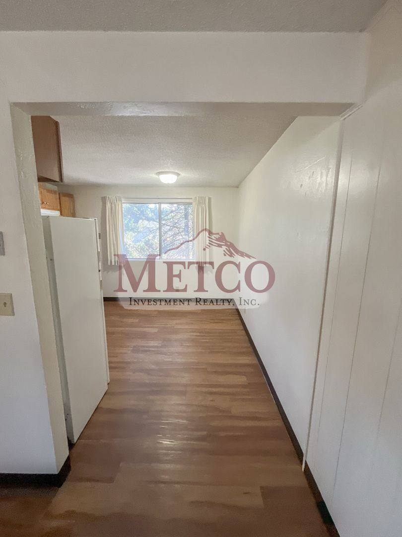 Apartment for rent at 243 F St, Springfield, OR 97477