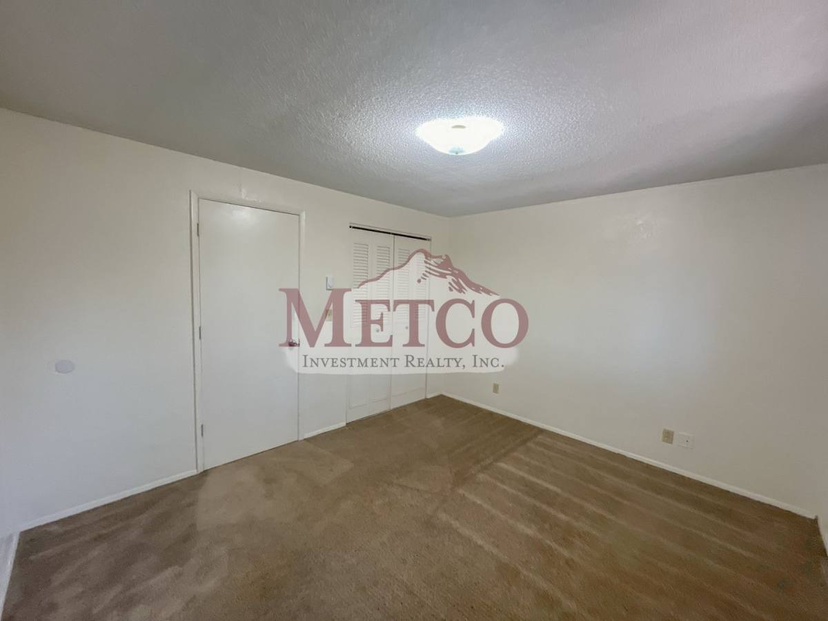 Apartment for rent at 243 F St, Springfield, OR 97477