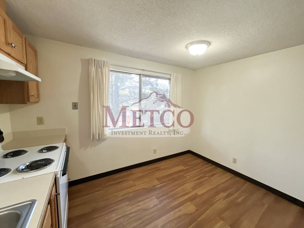 Apartment for rent at 243 F St, Springfield, OR 97477