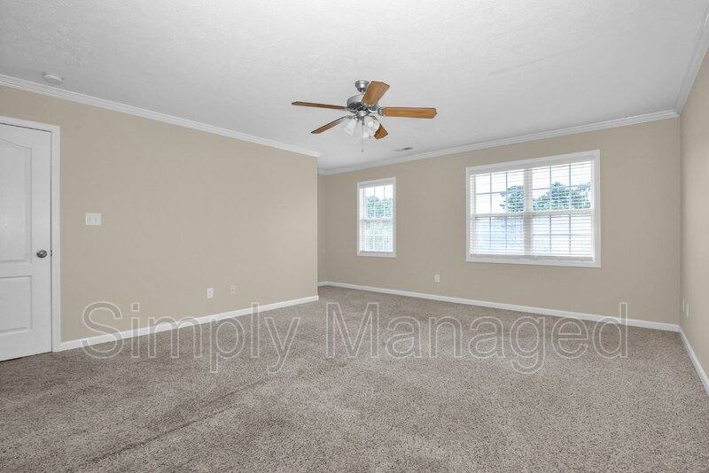 House for rent at 2616 Indian Wells Court, Hope Mills, NC 28348