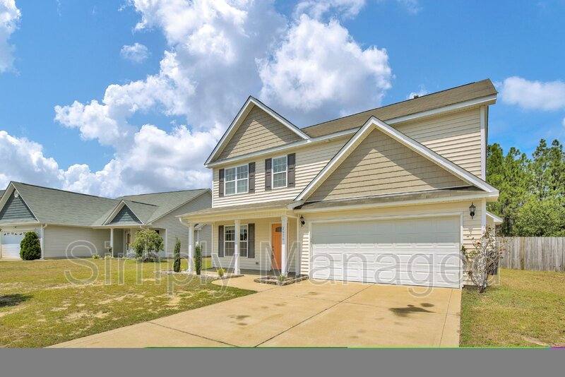 House for rent at 2616 Indian Wells Court, Hope Mills, NC 28348