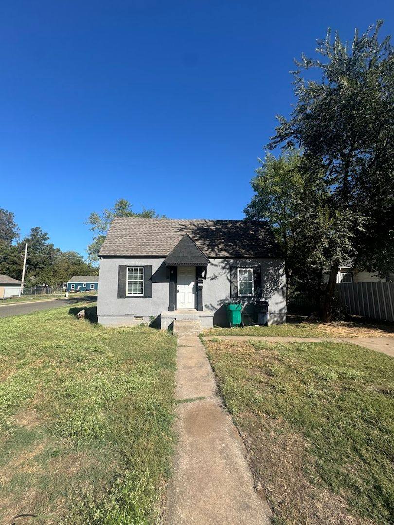 House for rent at 1727 NE 19th St, Oklahoma City, OK 73111