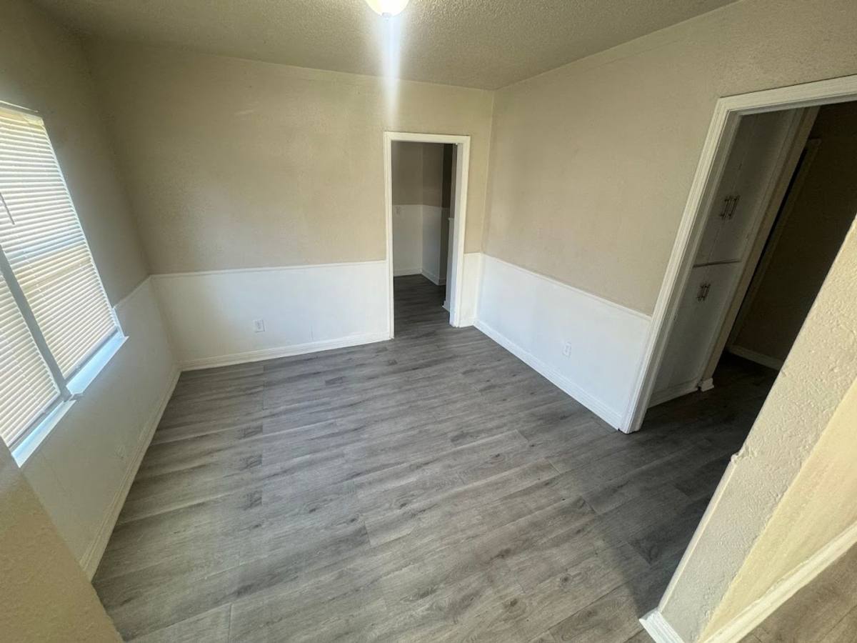 House for rent at 1727 NE 19th St, Oklahoma City, OK 73111