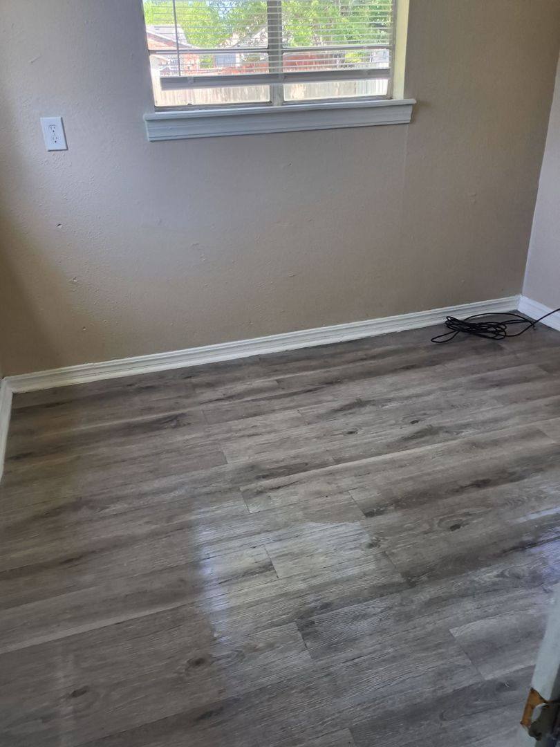 House for rent at 1727 NE 19th St, Oklahoma City, OK 73111