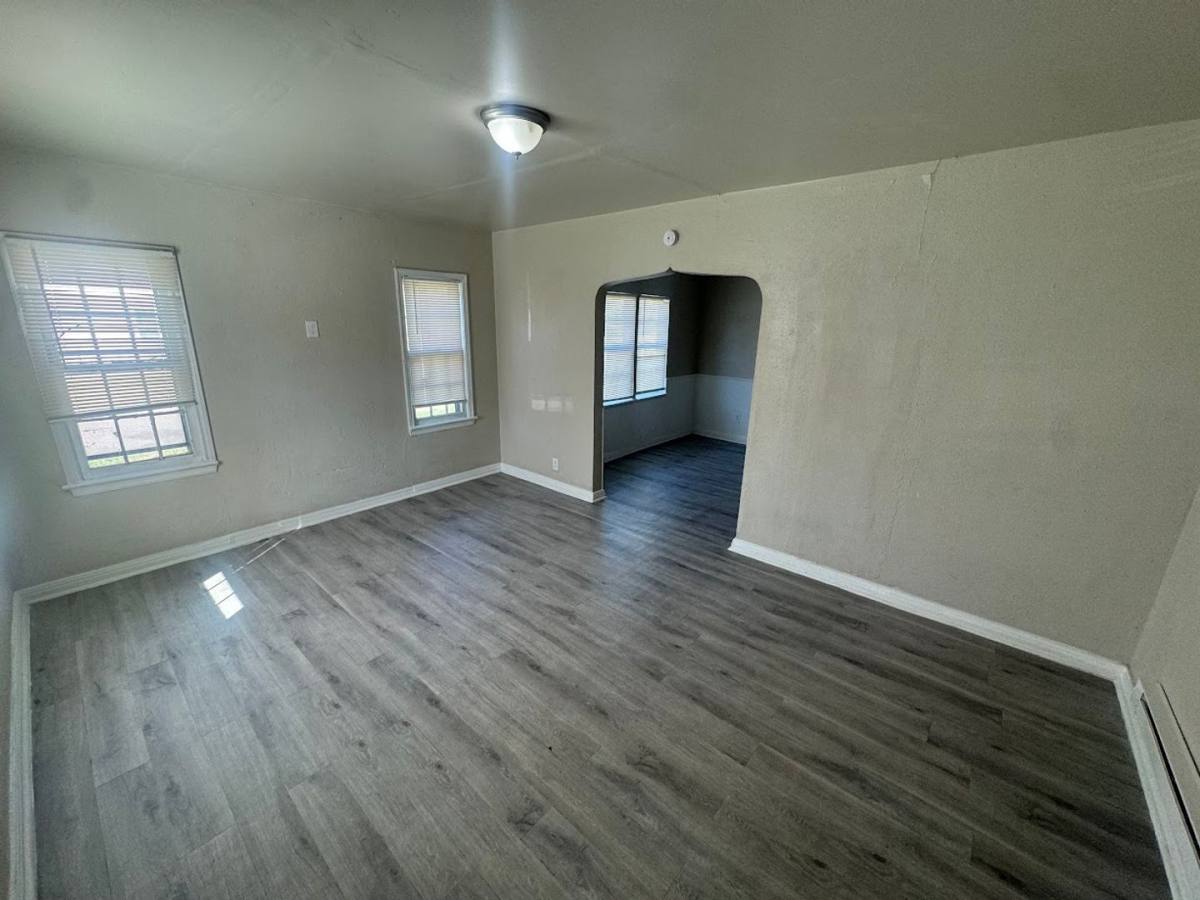House for rent at 1727 NE 19th St, Oklahoma City, OK 73111