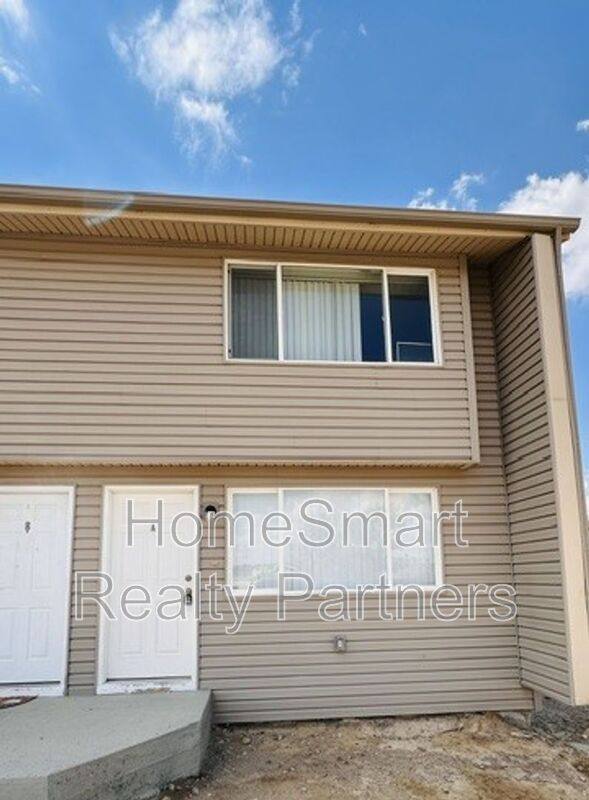 House for rent at 112 A Skyline Dr, Rock Springs, WY 82901