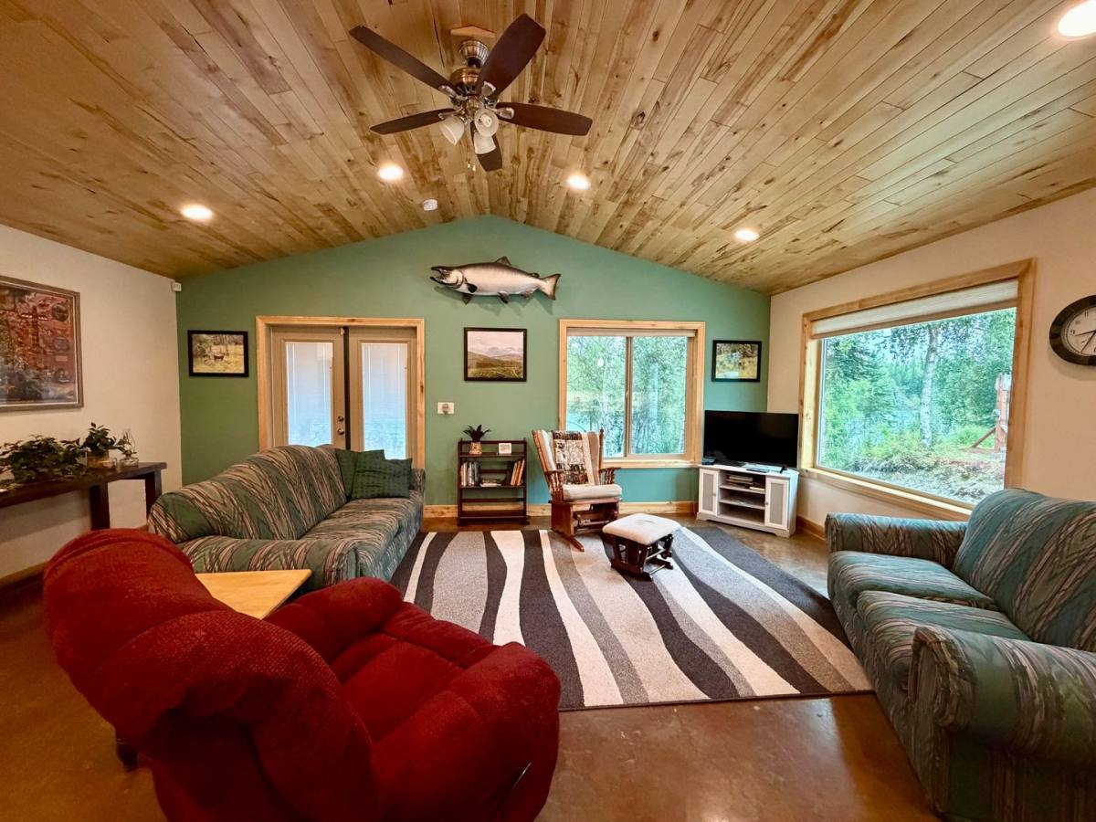 House for rent at 44010 Oehler Rd, Soldotna, AK 99669