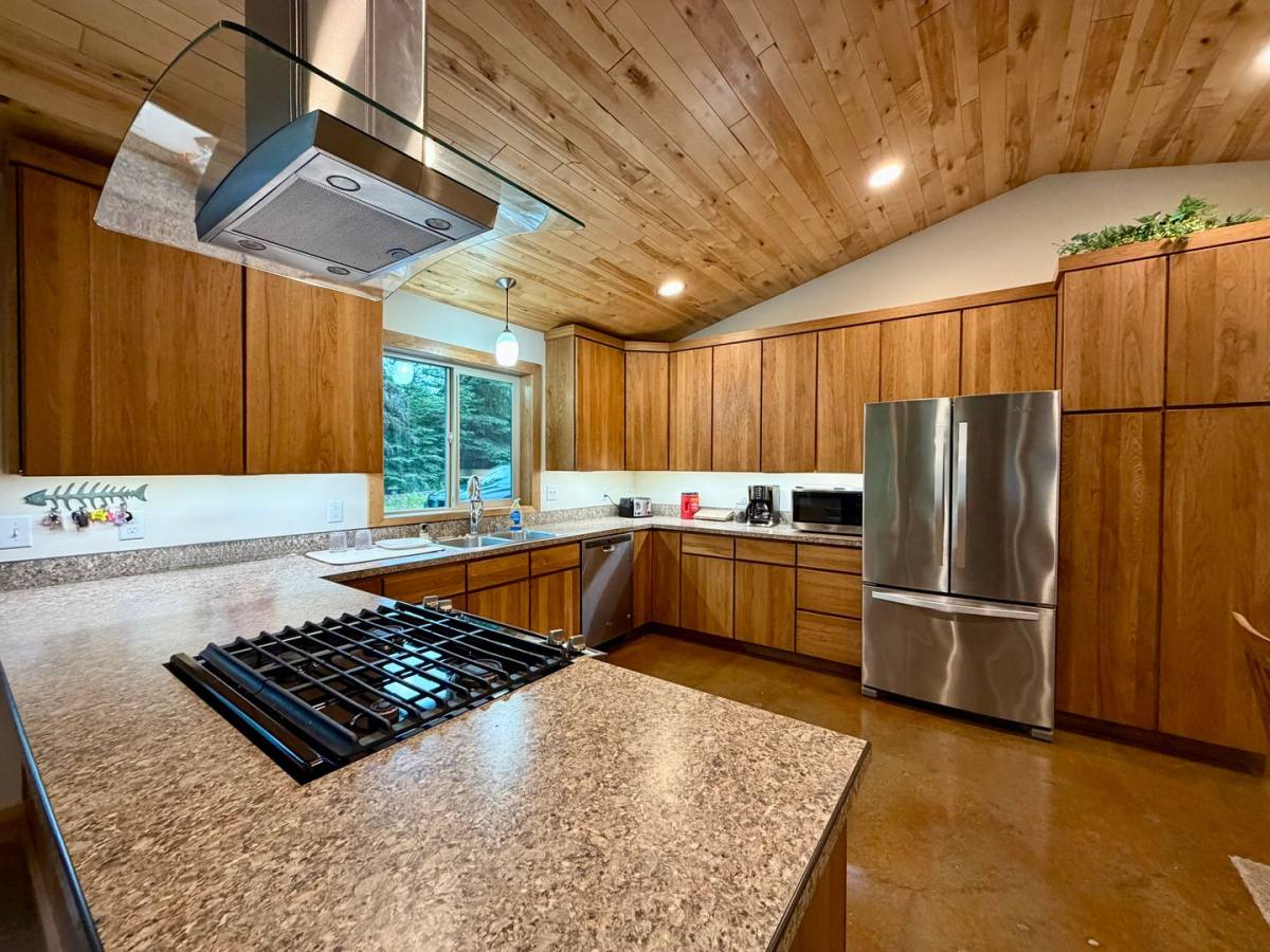 House for rent at 44010 Oehler Rd, Soldotna, AK 99669