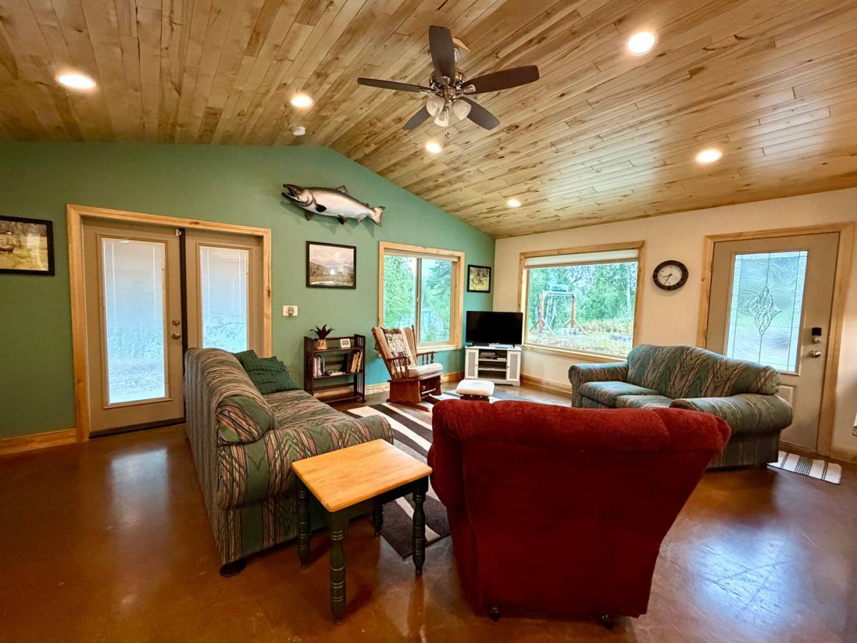 House for rent at 44010 Oehler Rd, Soldotna, AK 99669
