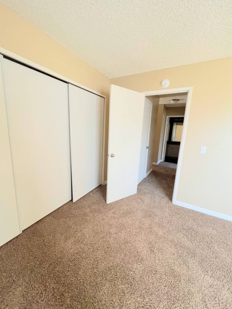 Apartment for rent at 5322 Hemlock St, Sacramento, CA 95841