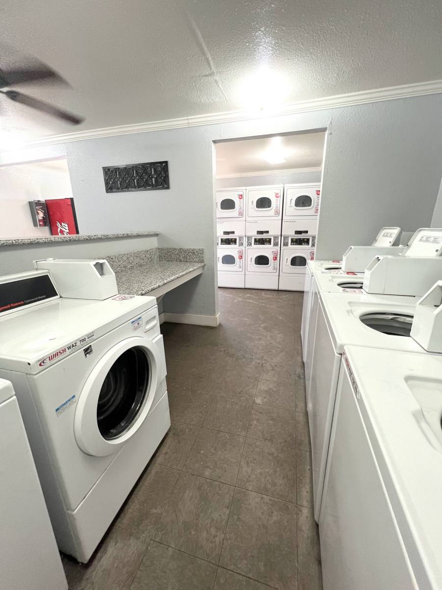 Apartment for rent at 5322 Hemlock St, Sacramento, CA 95841