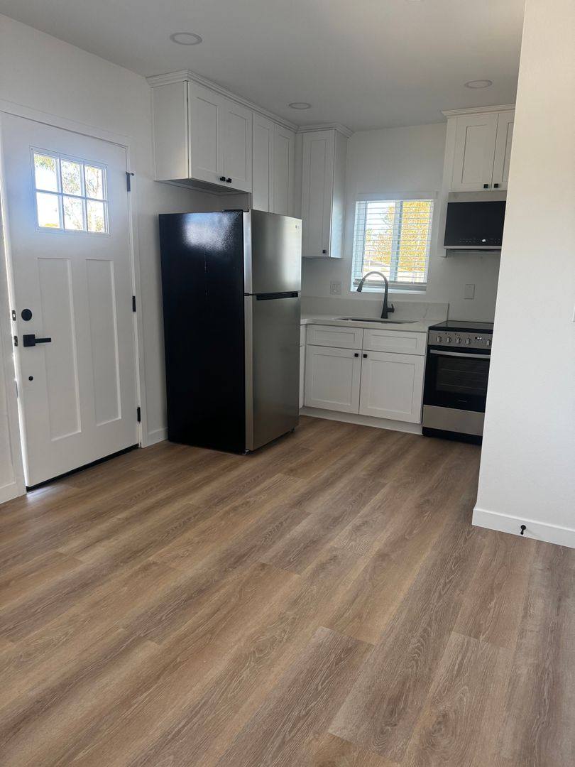 Apartment for rent at 11716-20 Hazeldell Dr, Riverside, CA 92505