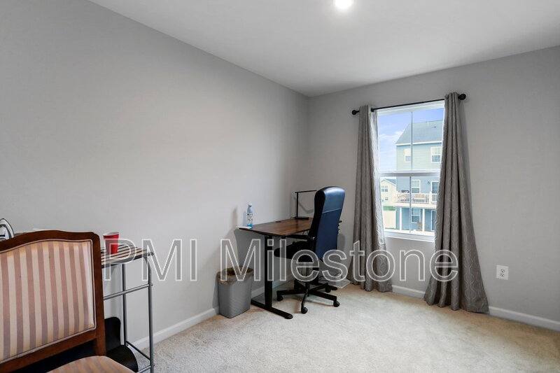 Townhouse for rent at 79 Otero Lane, Hedgesville, WV 25427