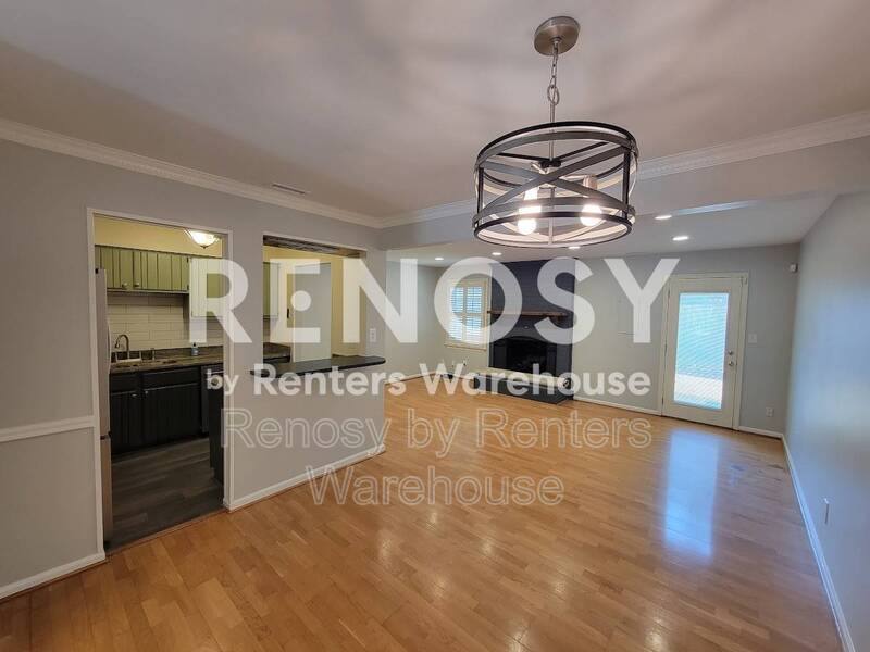 Townhouse for rent at 914 Wildwood Square Court, Virginia Beach, VA 23454