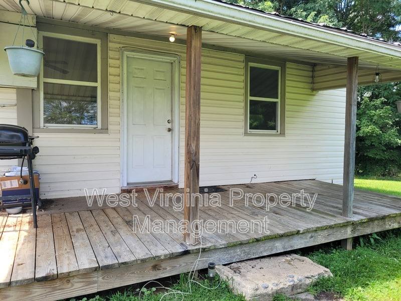 House for rent at 186 Benedict Lane, Lewisburg, WV 24901