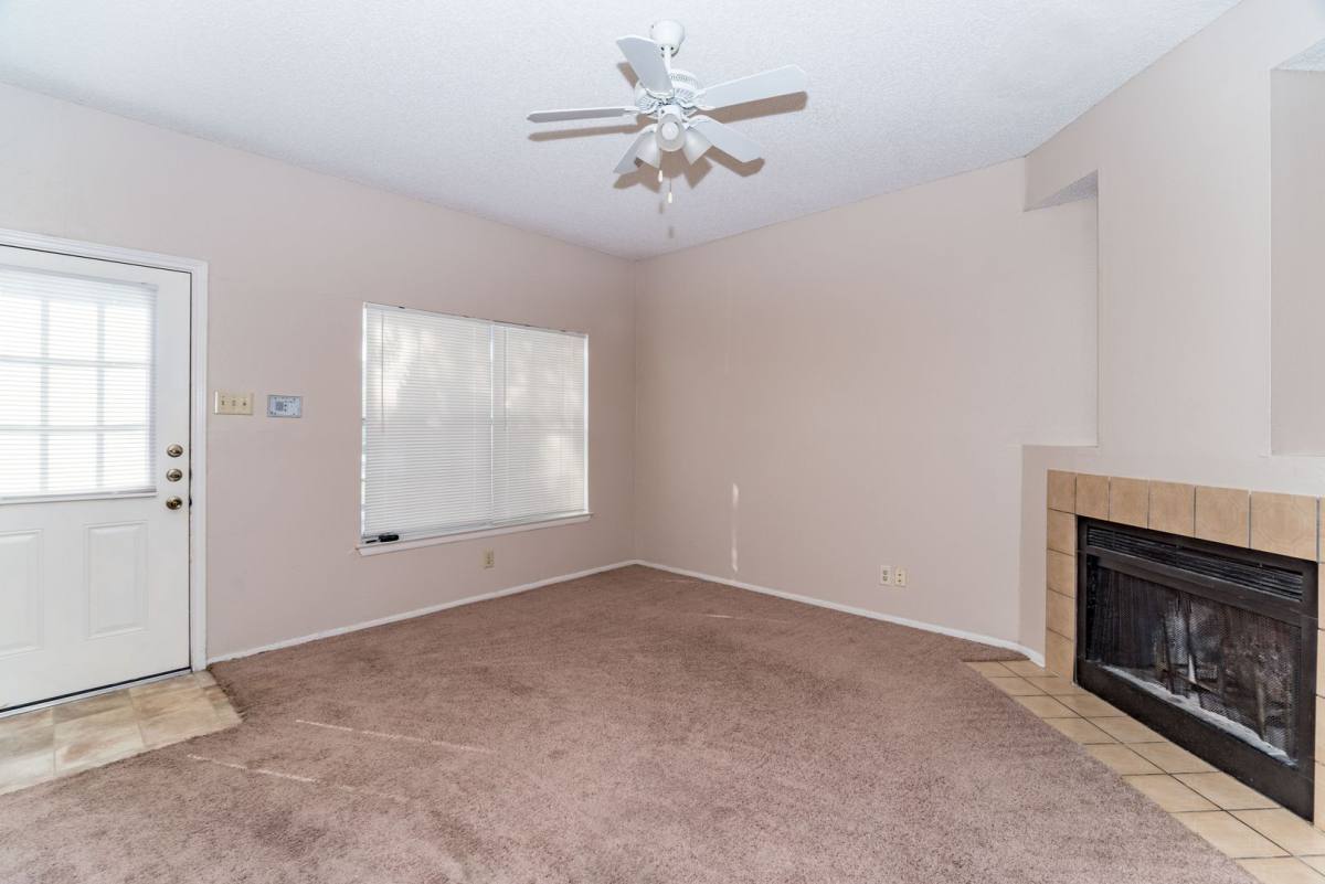 Townhouse for rent at 12205 Magnolia Blossom, San Antonio, TX 78247
