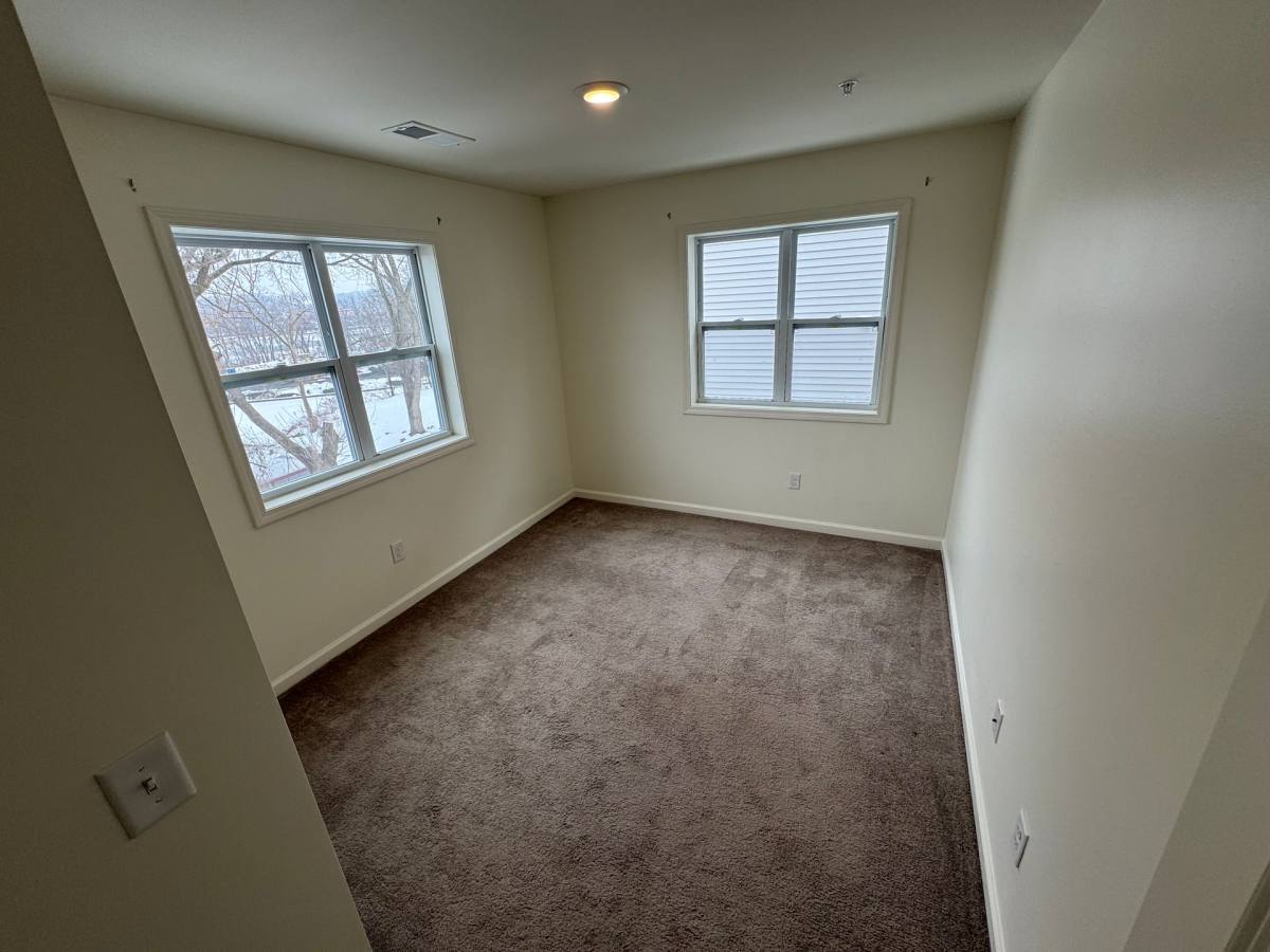 Apartment for rent at 1047 Broadway, Rensselaer, NY 12144