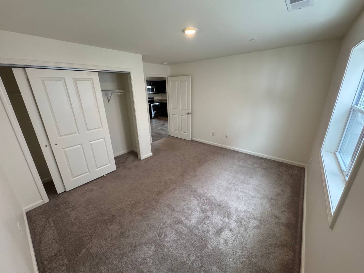 Apartment for rent at 1047 Broadway, Rensselaer, NY 12144