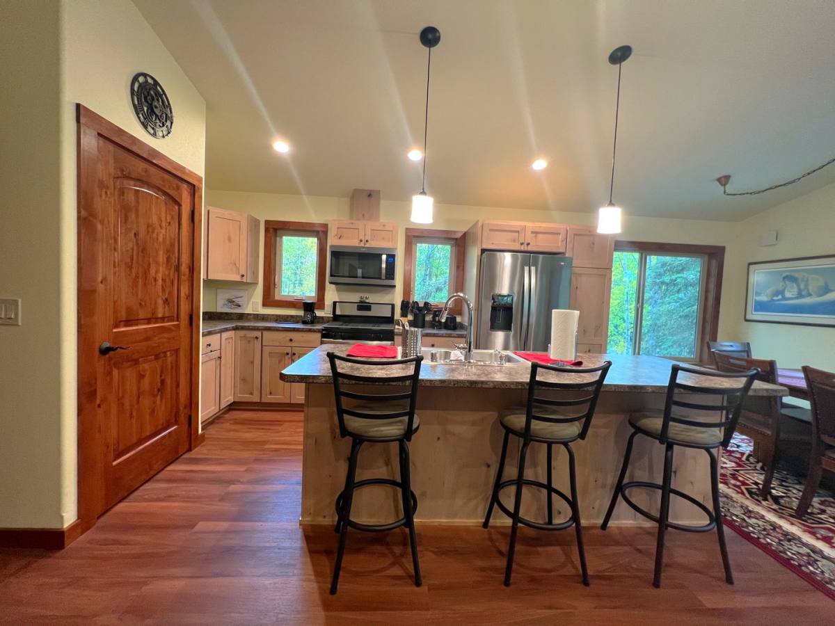 House for rent at 38085 Rainbow Dr, Soldotna, AK 99669
