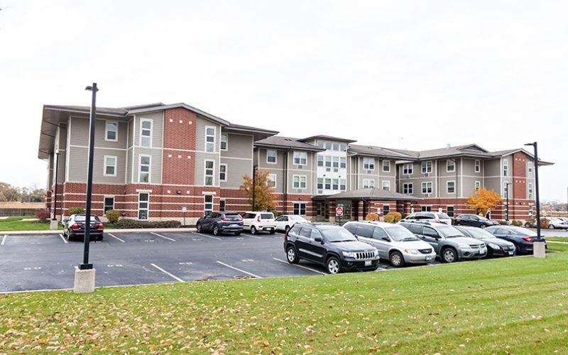Apartment for rent at 174 W 151 St, Harvey, IL 60426