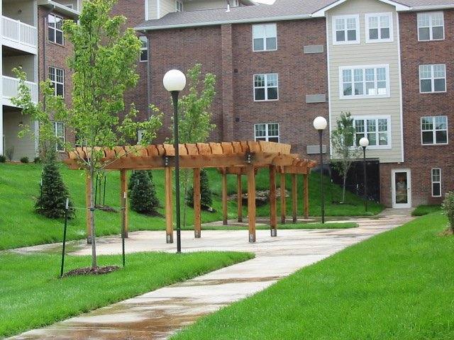 Apartment for rent at 8500 Pflumm Rd, Lenexa, KS 66215