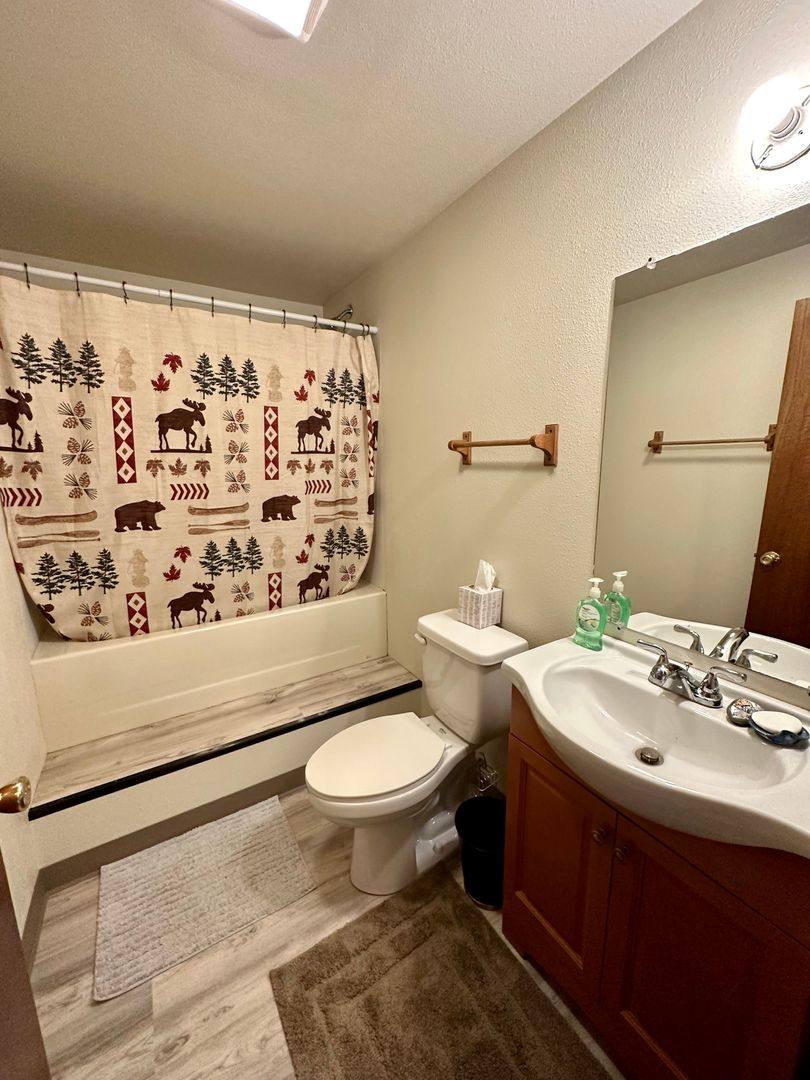 House for rent at 35065 E Glacier Ave, Sterling, AK 99672